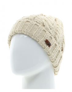 Комфортная вязаная шапка