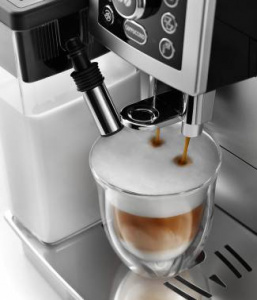 0132215246 Кофемашина Delonghi ECAM 23.460.S 1450Вт серебристый