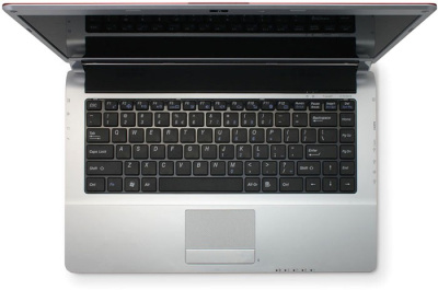 gigabyte m2432 i5/4gb/750gb/w7hp